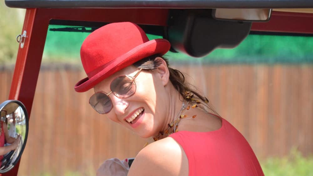 501D48C4-83B2-4D5D-A6B8-50A503427C21